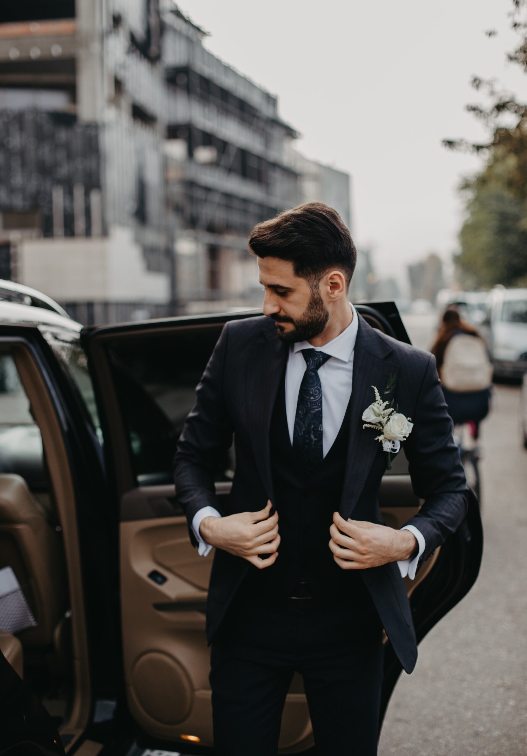 For the Lads: Our Advice on Buying a Tux and Shoes